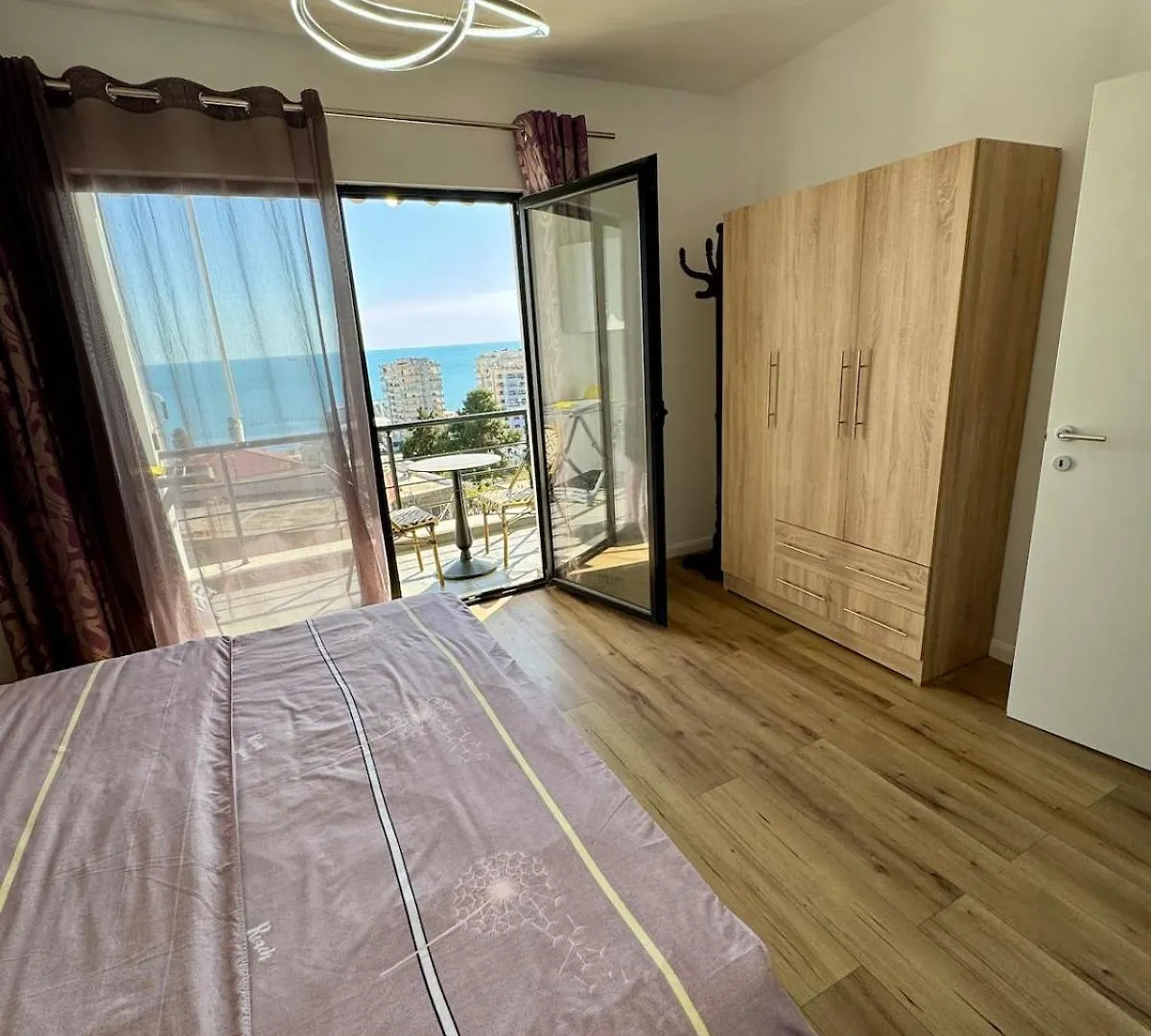 R&M Modern Residential Apartment Durres 0*,